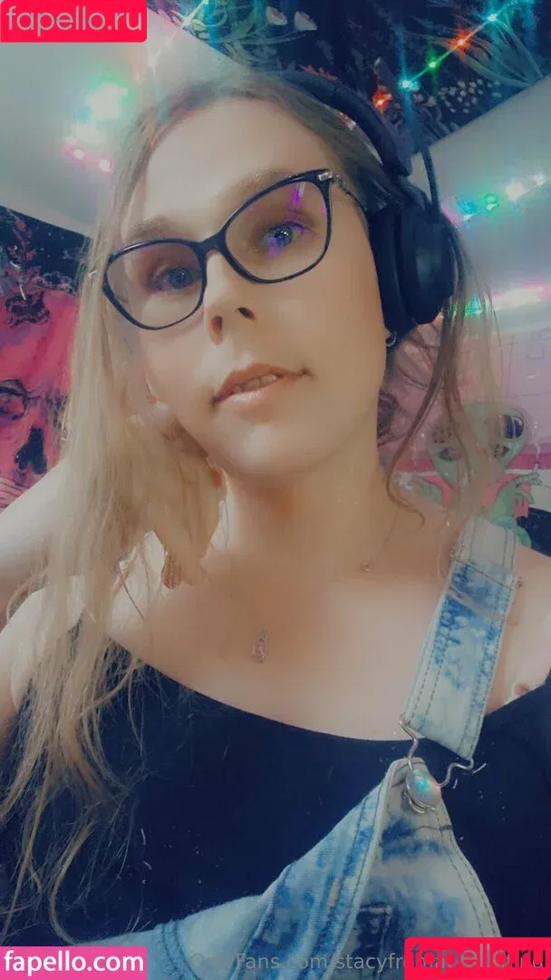 stacyfromaccounting Onlyfans Photo Gallery 