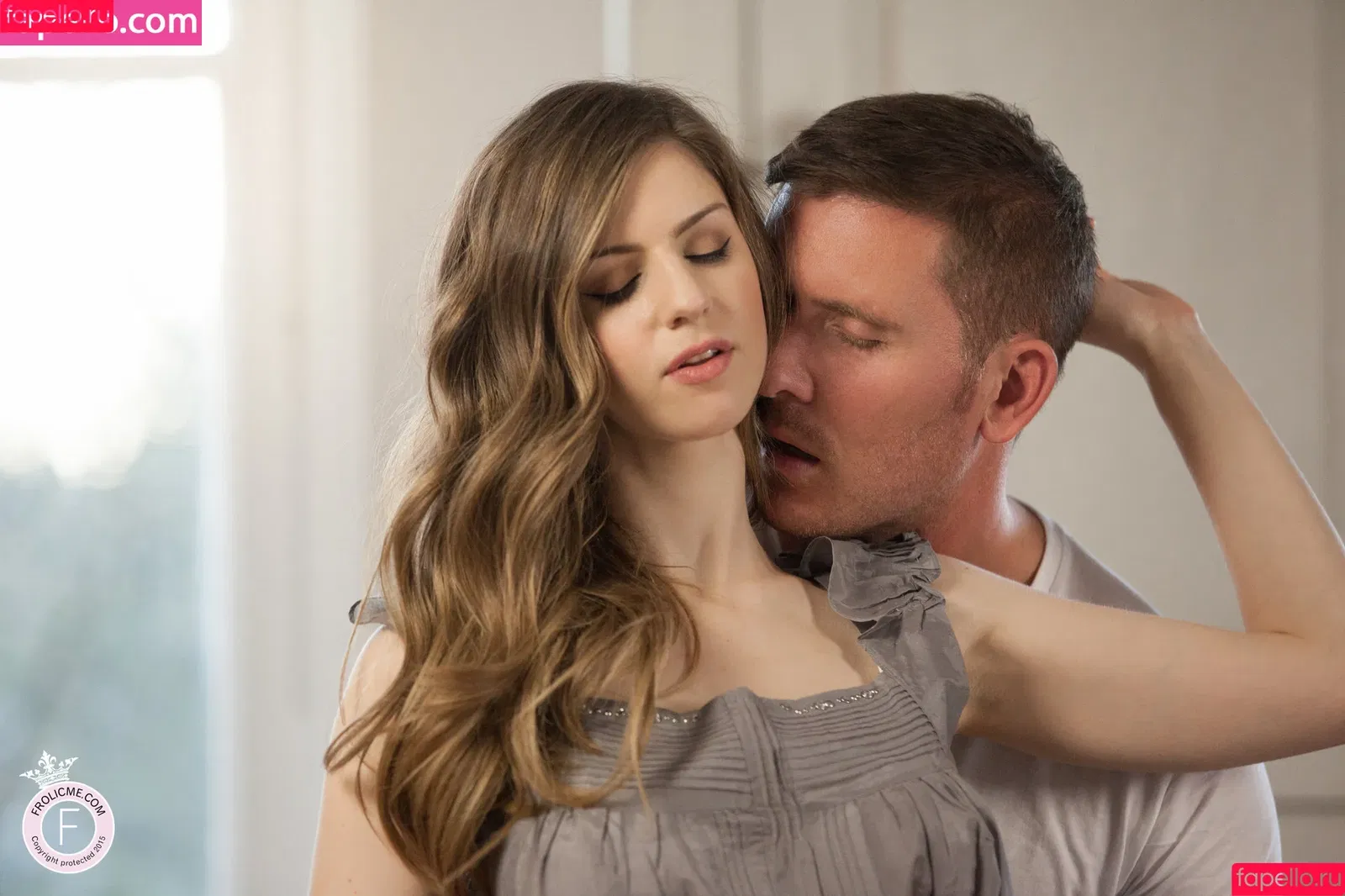 Frolicme / Home Love / Stella Cox / stella._cox / stella_cox / thestellacox Onlyfans Photo Gallery 