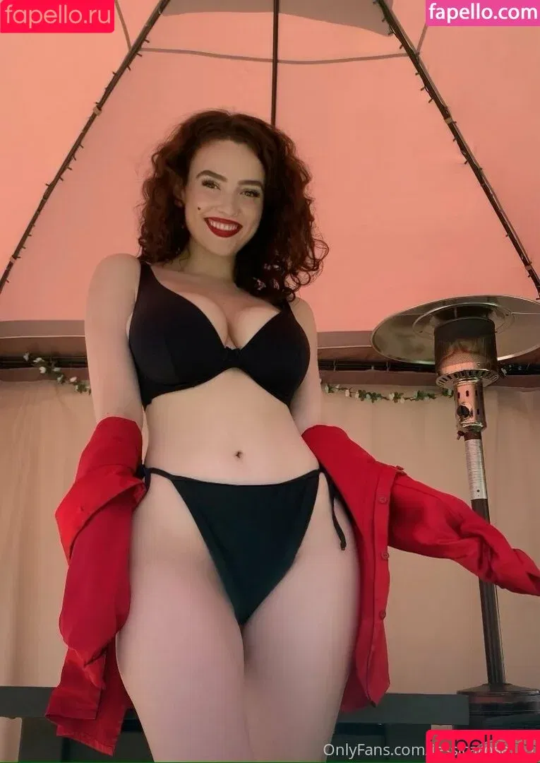 itsjessicarose / jessicarose111 / jessicarose_makeup Onlyfans Photo Gallery 