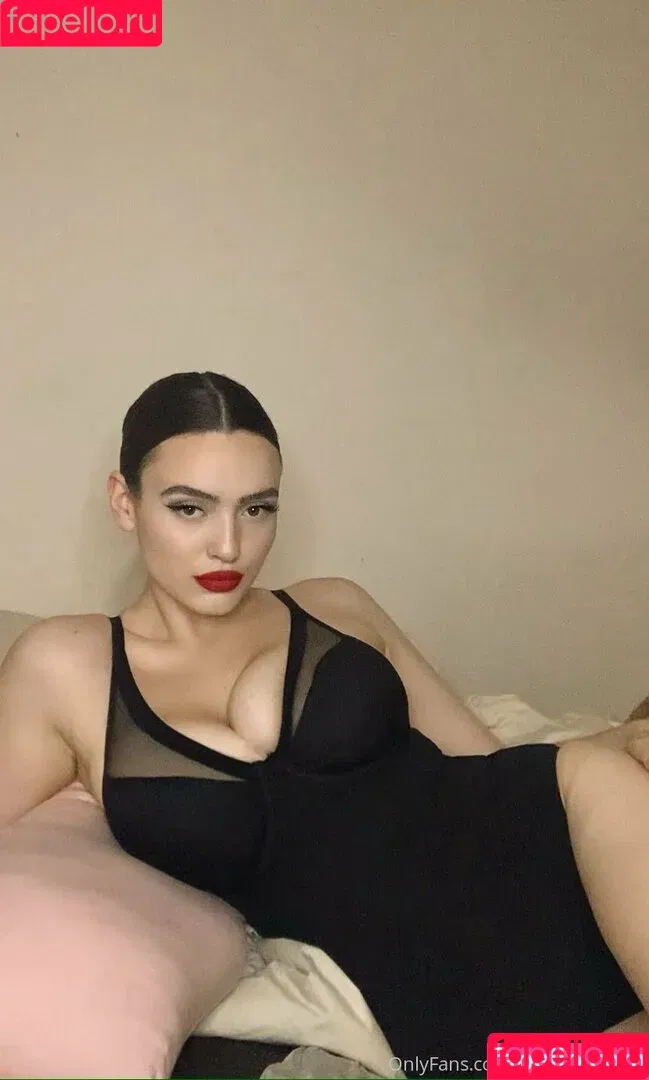 itsjessicarose / jessicarose111 / jessicarose_makeup Onlyfans Photo Gallery 