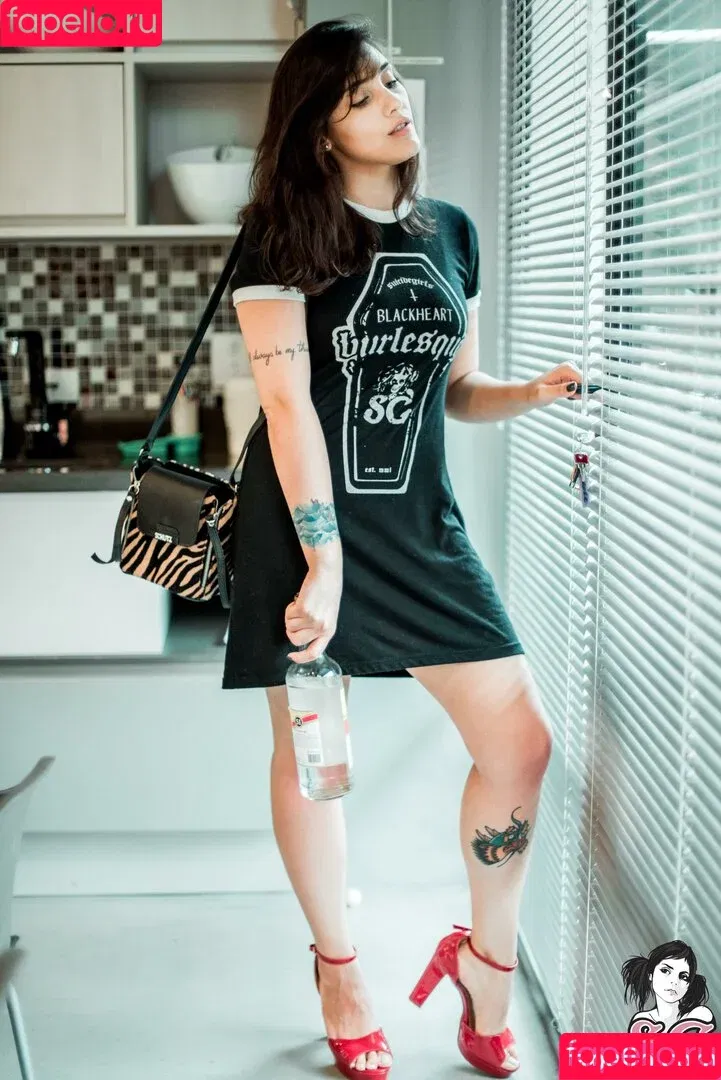 Haub Suicide / haubgirl / haubsuicide / sayhaub Onlyfans Photo Gallery 