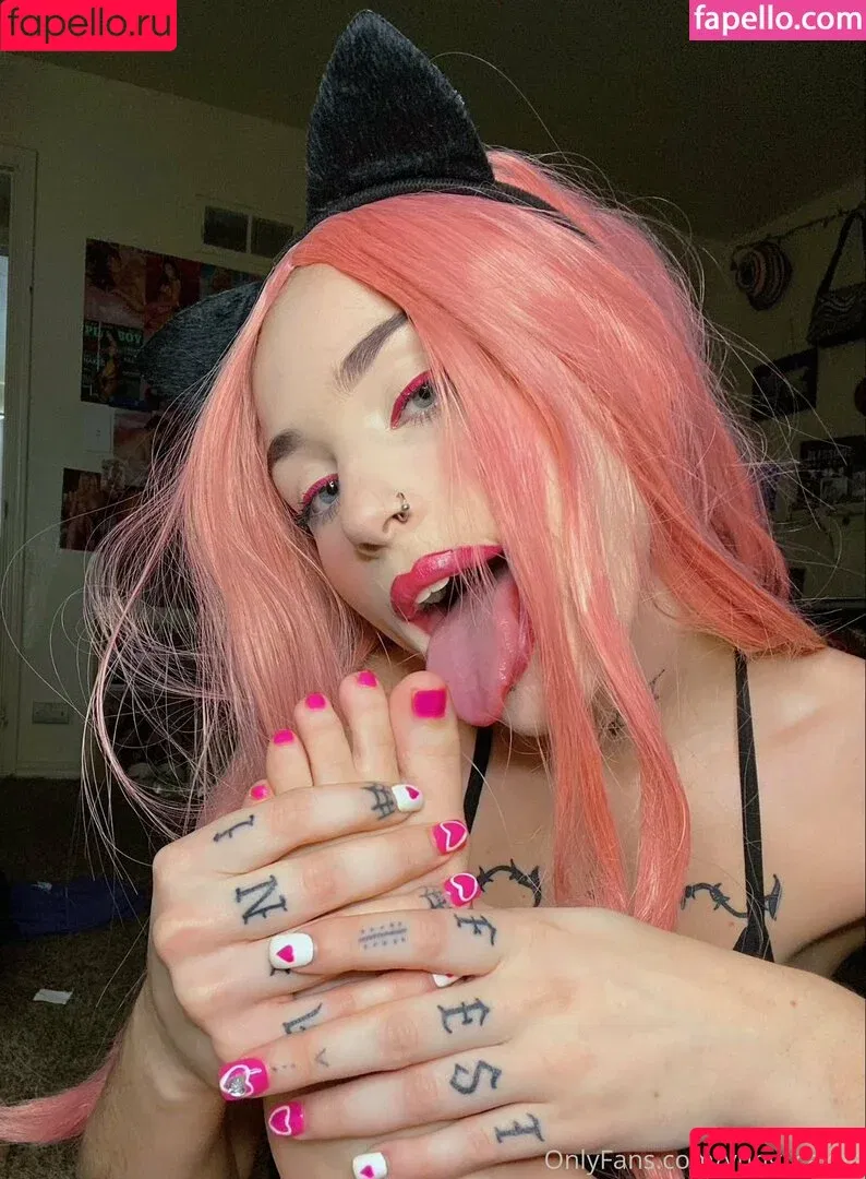 yung_cake / yung_cakee Onlyfans Photo Gallery 