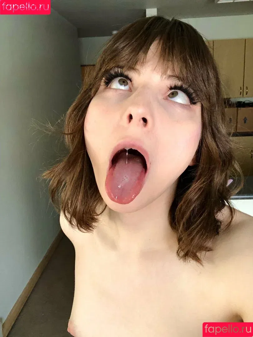 Abkazias / Zelda Cross Onlyfans Photo Gallery 