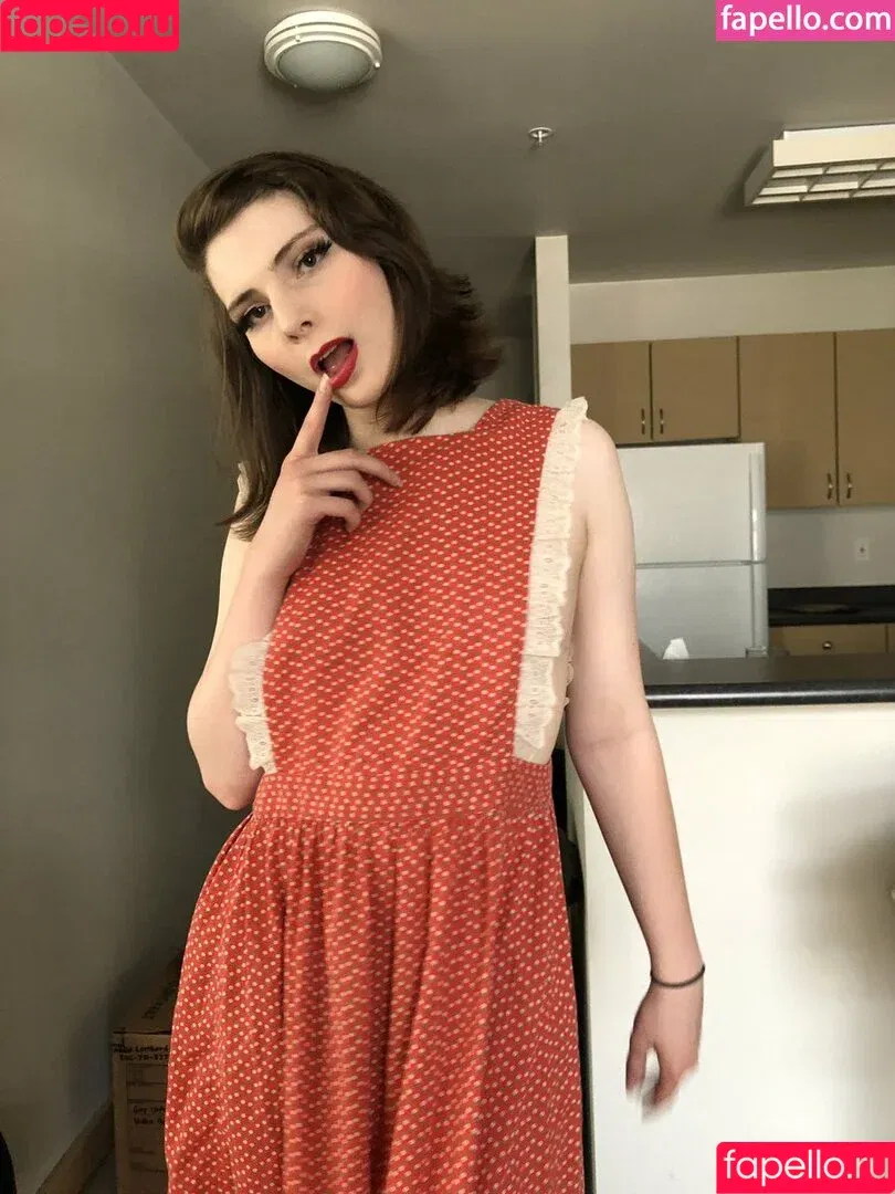 Abkazias / Zelda Cross Onlyfans Photo Gallery 