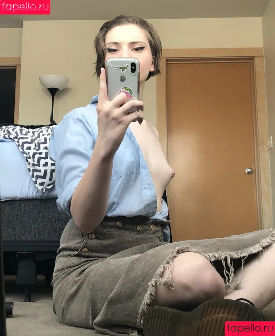 Abkazias / Zelda Cross Onlyfans Photo Gallery 