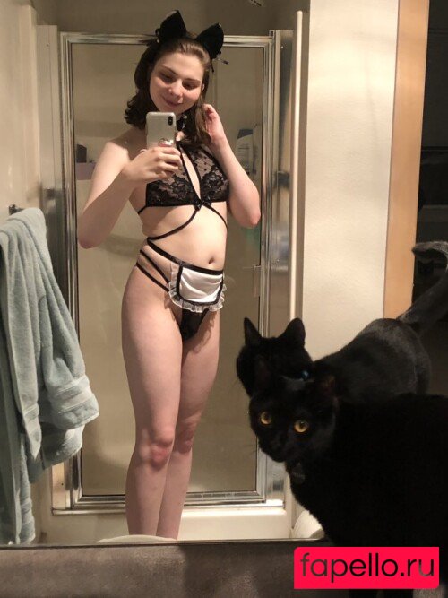 Abkazias Nude Onlyfans Photo 37