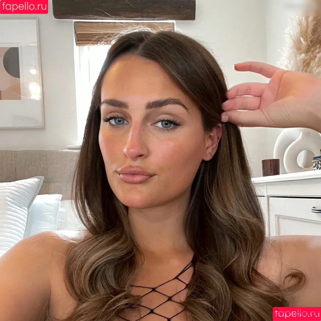 charlottemx / lottie_m aka charlottemx Onlyfans Photo Gallery 