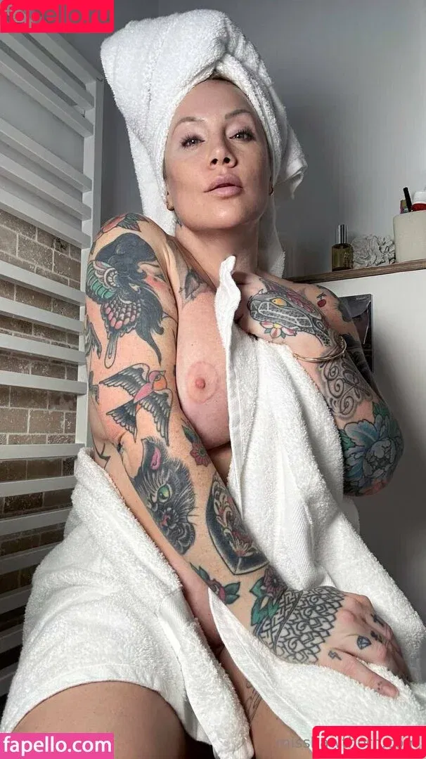 misshawthorn / misshawthorn_2 Onlyfans Photo Gallery 