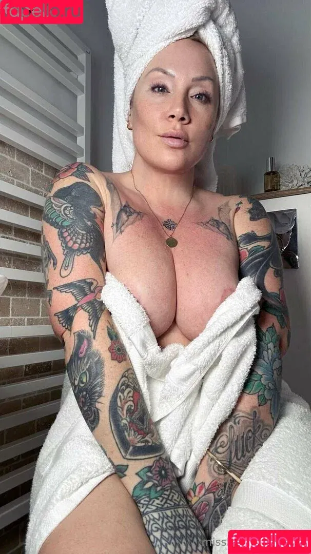 misshawthorn / misshawthorn_2 Onlyfans Photo Gallery 