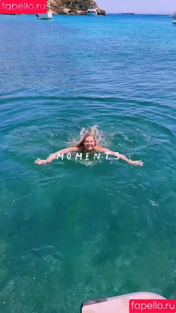 Maren Wolf / jellwolffree / marenwolf Onlyfans Photo Gallery 