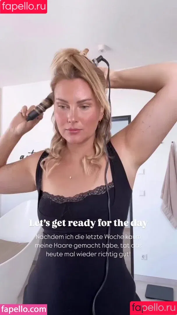 Maren Wolf / jellwolffree / marenwolf Onlyfans Photo Gallery 