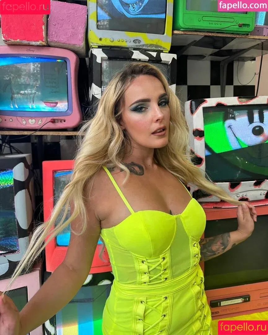 Virginia Suicide / Virginiaa_slim / silverbat23 / virginiasuicide Onlyfans Photo Gallery 