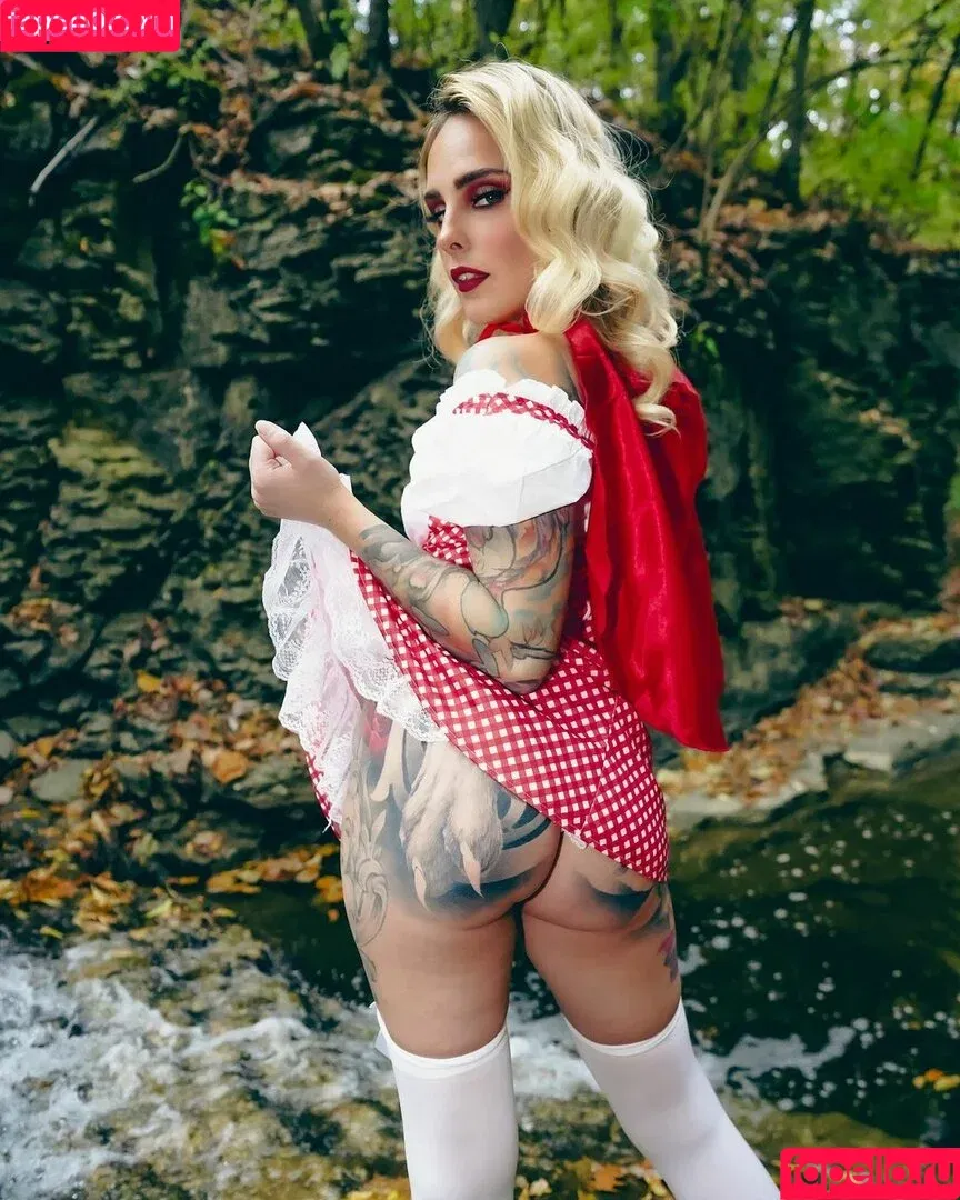 Virginia Suicide / Virginiaa_slim / silverbat23 / virginiasuicide Onlyfans Photo Gallery 