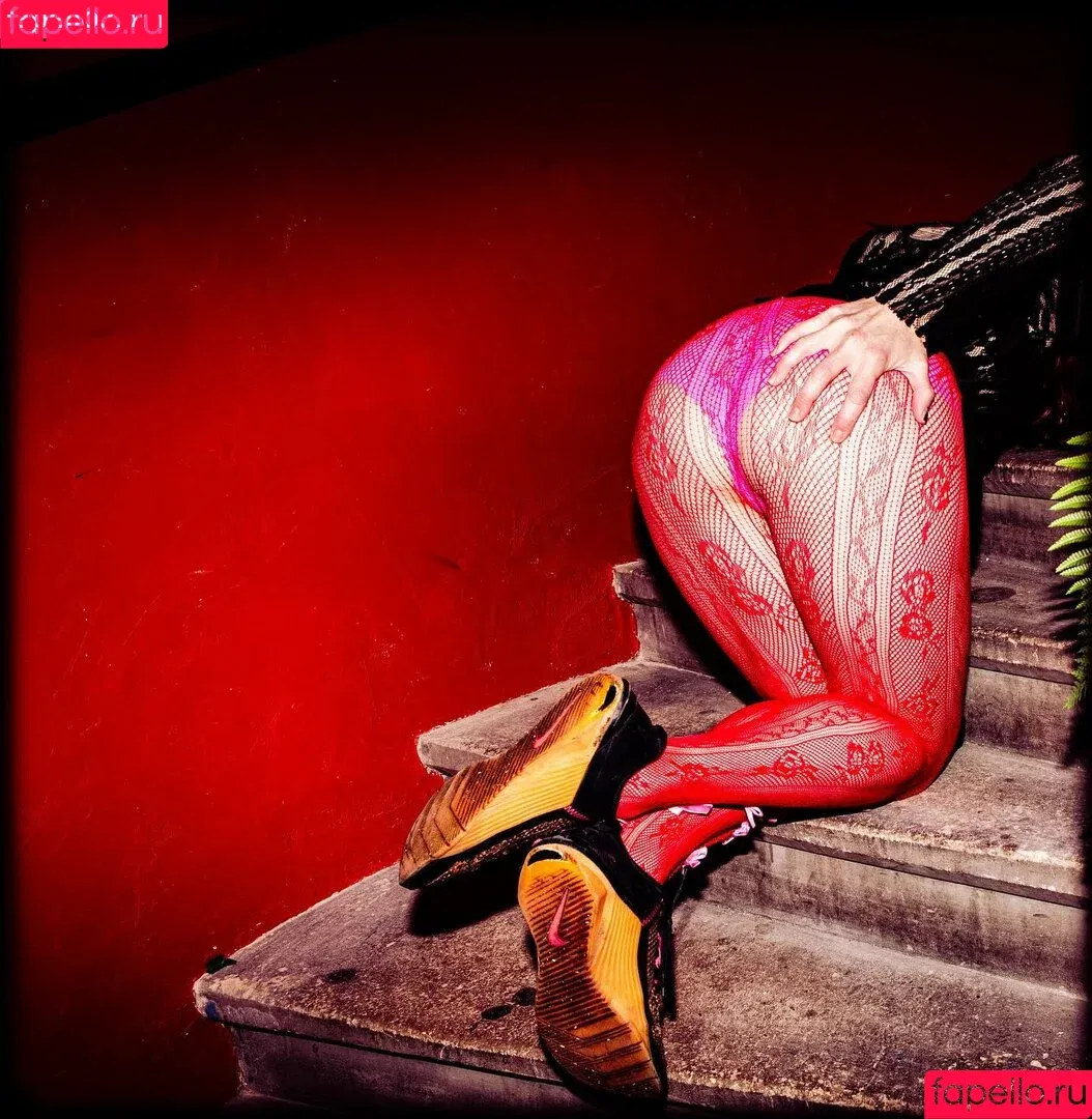 British Singer / Kate Nash / katenash / katenyash87 Onlyfans Photo Gallery 