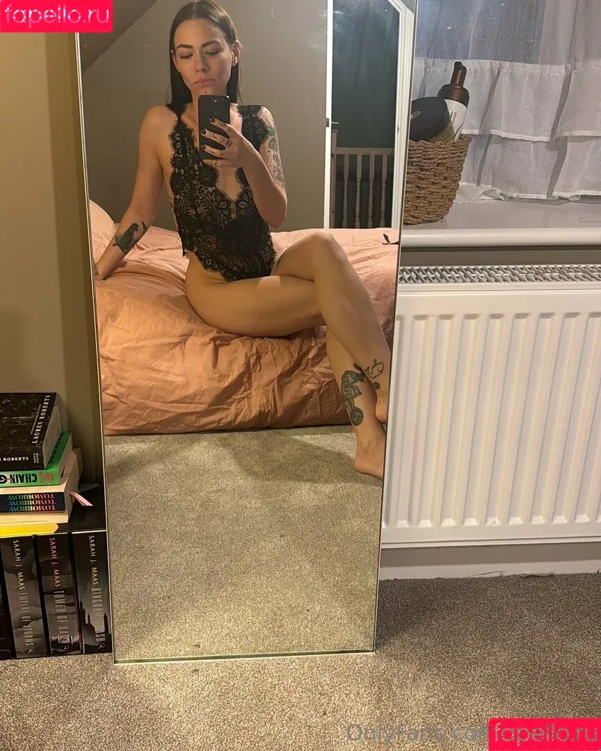 rosewild / rosewildfargo Onlyfans Photo Gallery 