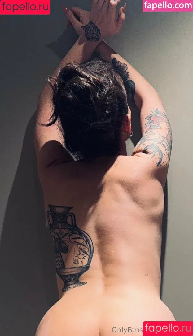 rosewild / rosewildfargo Onlyfans Photo Gallery 