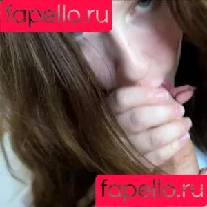 Alanarose8 / Ira8215 / officialalanarose Onlyfans Photo Gallery 