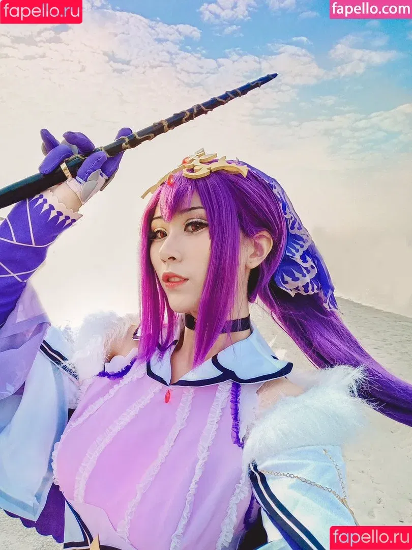 Larissa Rochefort / larissarochefort / larochefort11 Onlyfans Photo Gallery 