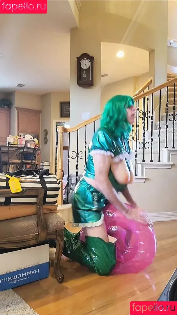 Diana Saliva / diana.saliva / salivababygurl Onlyfans Photo Gallery 