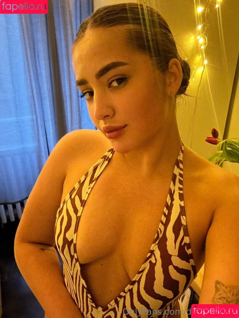 Diana Saliva / diana.saliva / salivababygurl Onlyfans Photo Gallery 