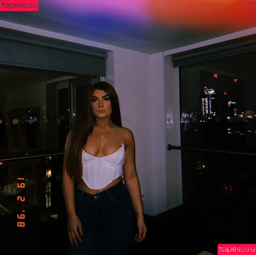 Ellie Couser / elliecouser_ / ur2dgoddess Onlyfans Photo Gallery 