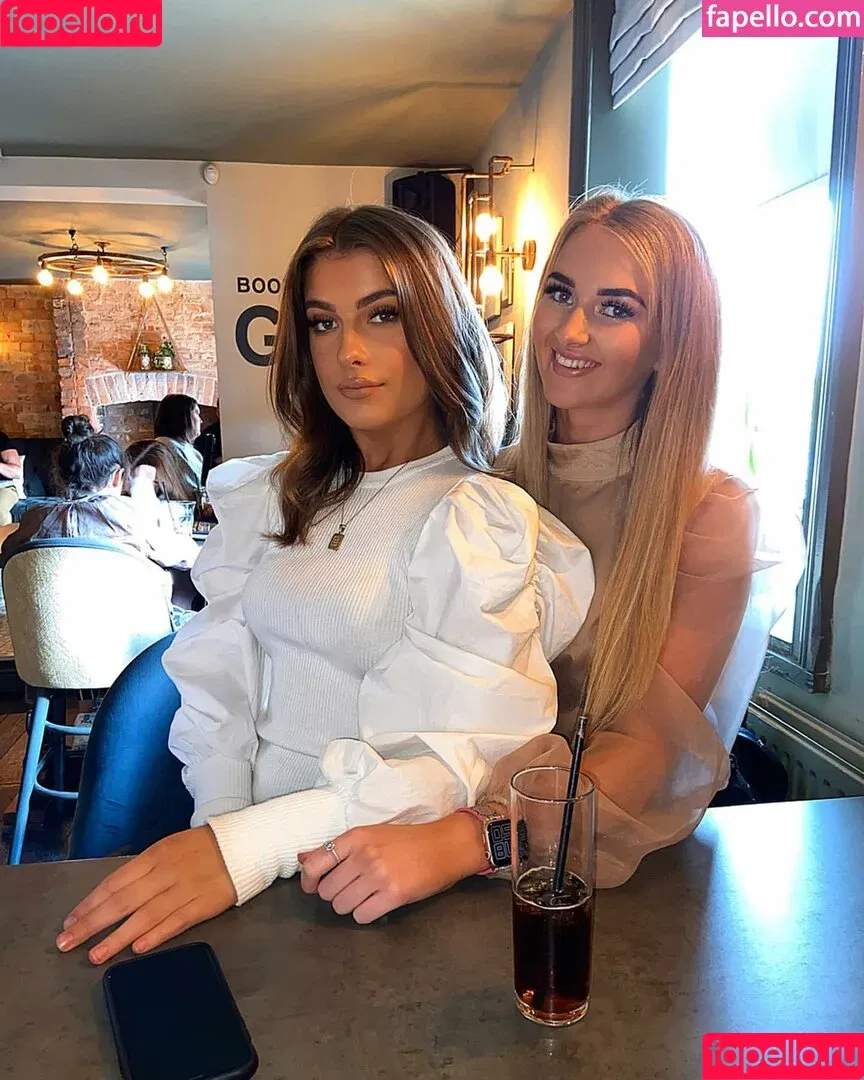 Ellie Couser / elliecouser_ / ur2dgoddess Onlyfans Photo Gallery 