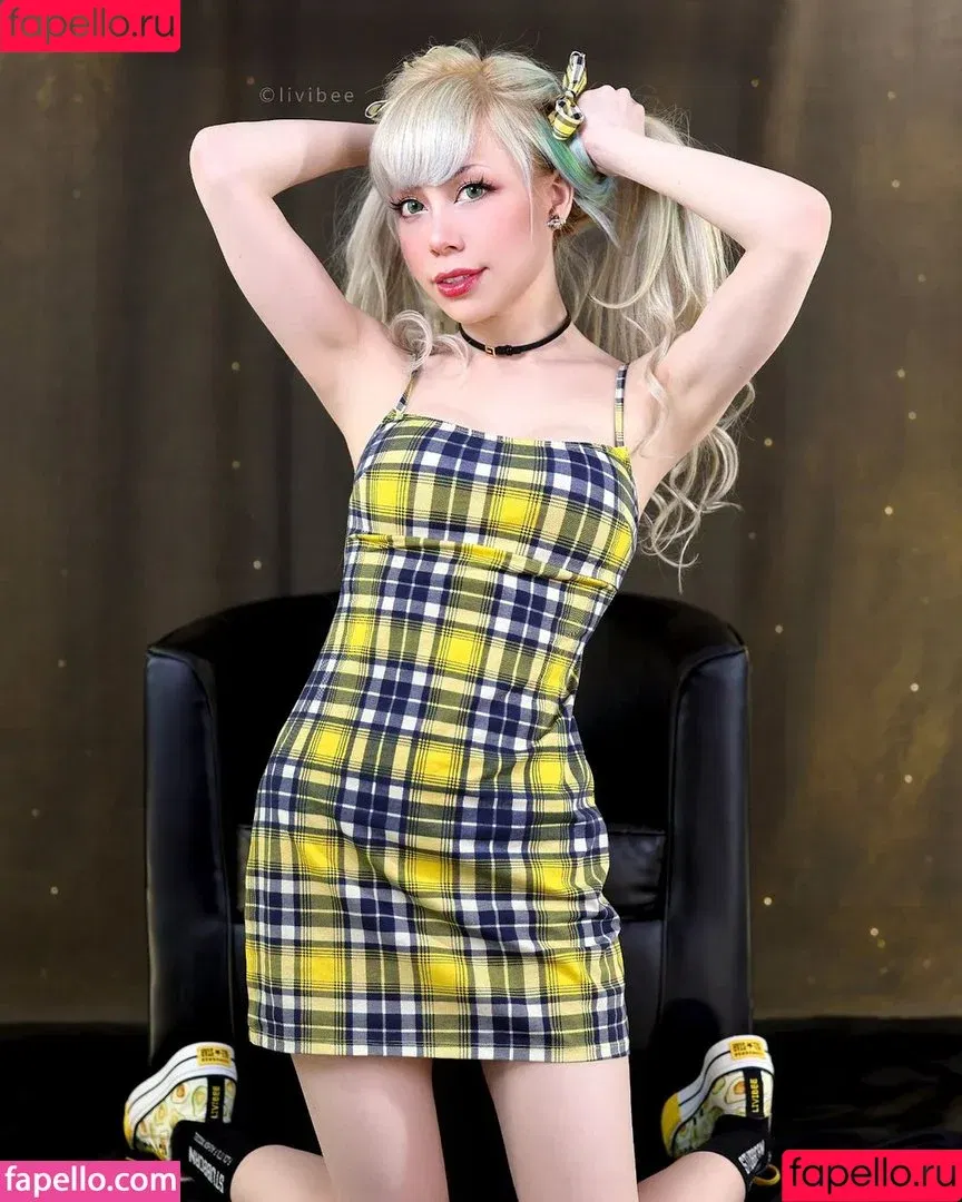 Livibee / Simp Chat / livibeeee Onlyfans Photo Gallery 