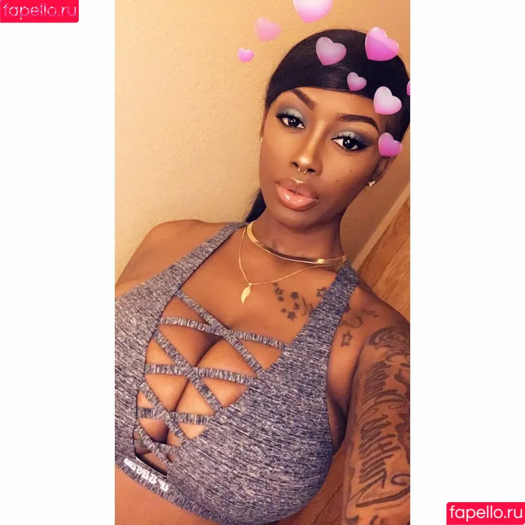 NonnieBaby / itsNonnieBaby Onlyfans Photo Gallery 