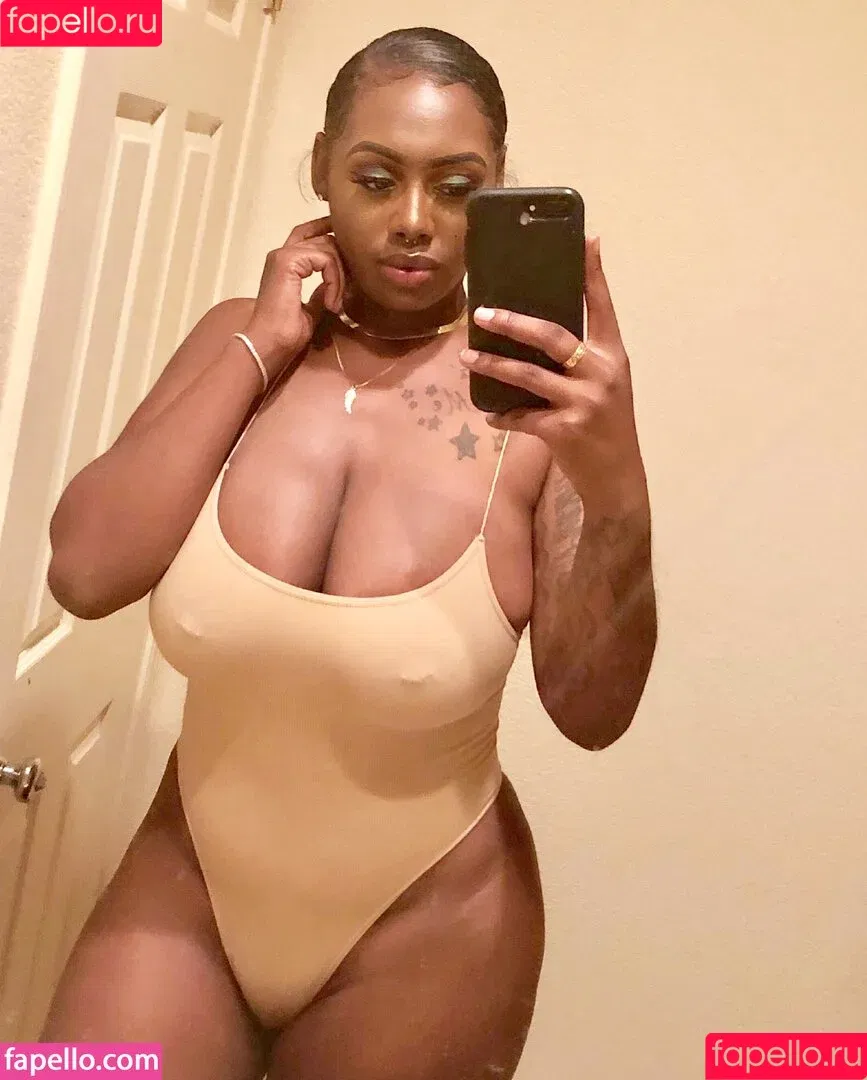 NonnieBaby / itsNonnieBaby Onlyfans Photo Gallery 