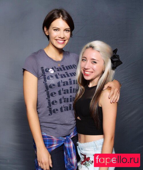 Lauren Cohan Nude Onlyfans Photo 36