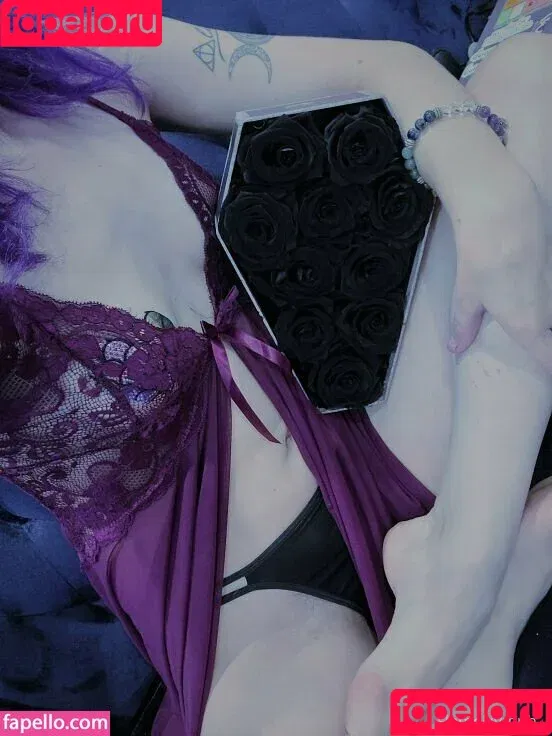 flame.nymph / flamenymph Onlyfans Photo Gallery 