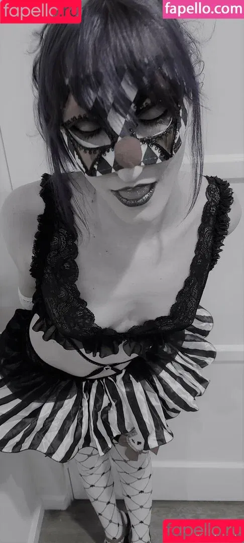 flame.nymph / flamenymph Onlyfans Photo Gallery 