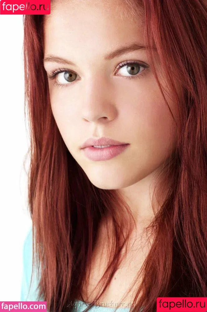 Agnes Bruckner / agnesbruckner / agnesbruckner1 Onlyfans Photo Gallery 