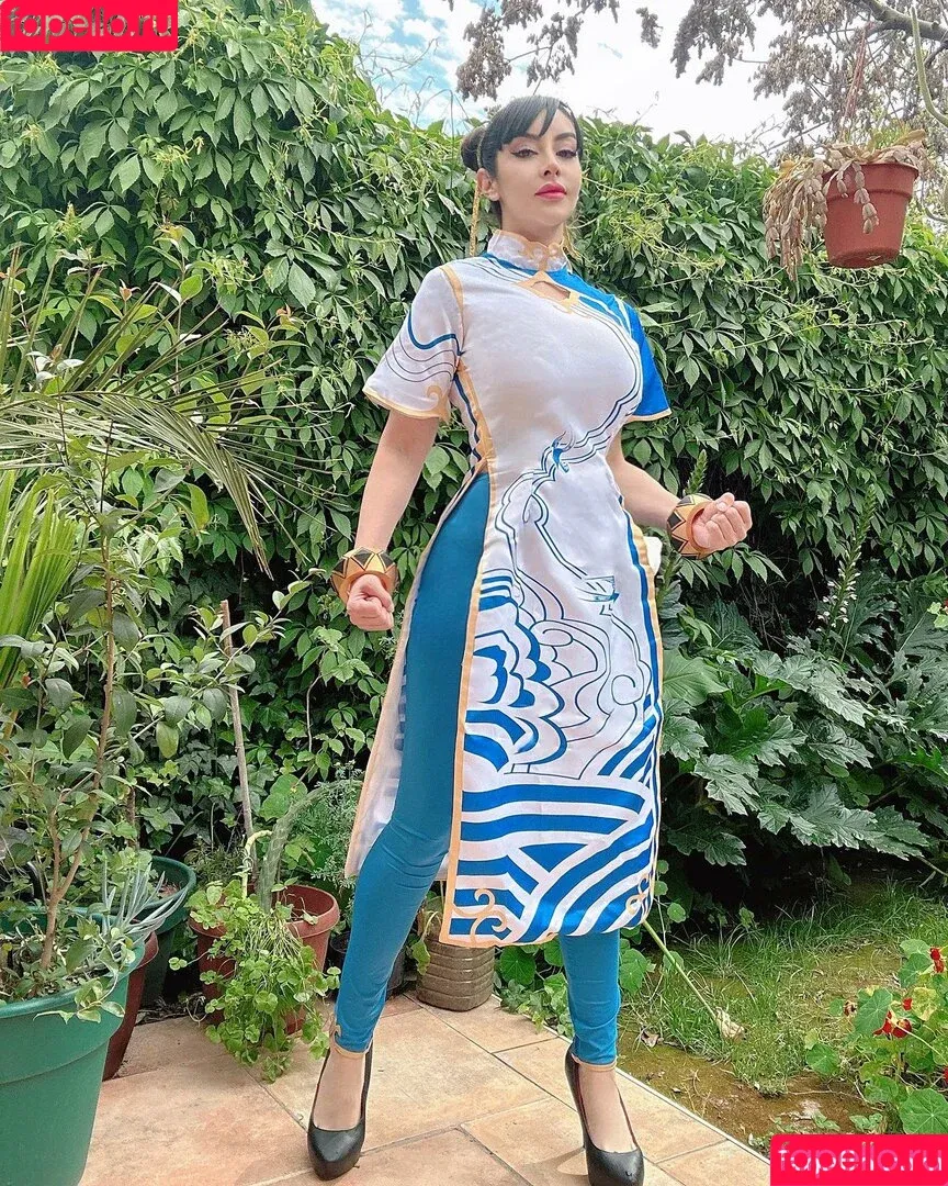 fabibiworldcosplay / fabinui Onlyfans Photo Gallery 