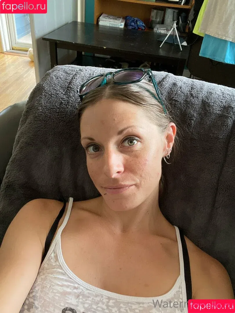 naughtyjeeper801f / peanutbutterandjellyaddict Onlyfans Photo Gallery 