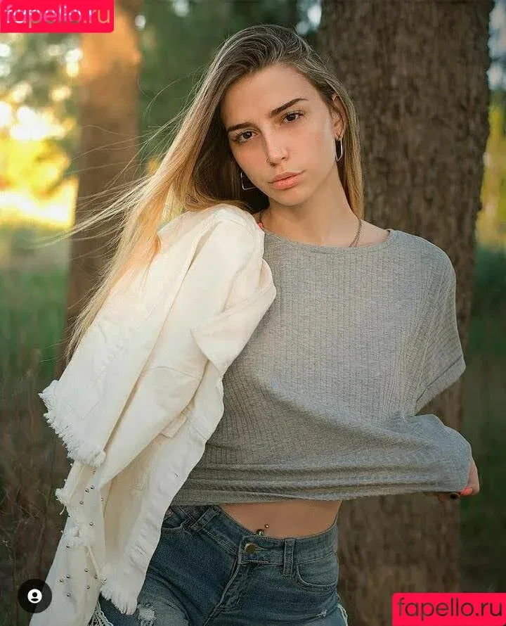 lolala23 / lolalala23 Onlyfans Photo Gallery 