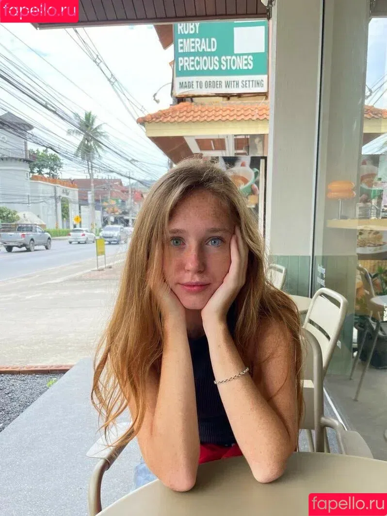 helmetcouple / sexy_squirrel / surpur_sexy Onlyfans Photo Gallery 