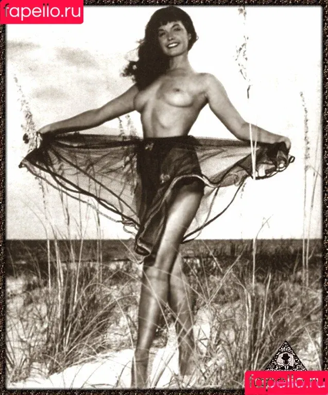 Bettie Page / bettie.page.xo / bettiepage Onlyfans Photo Gallery 