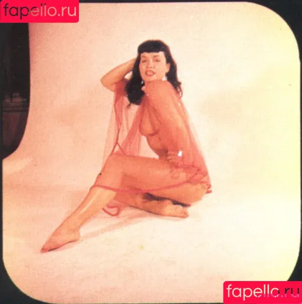 Bettie Page / bettie.page.xo / bettiepage Onlyfans Photo Gallery 