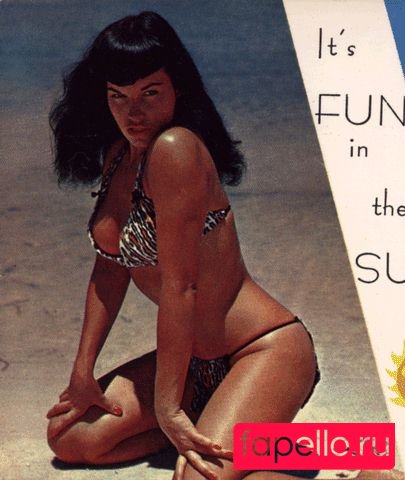 Bettie Page Nude Onlyfans Photo 39