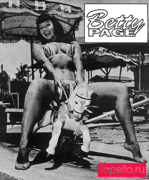 Bettie Page Nude Onlyfans Photo 35