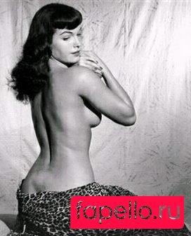 Bettie Page Nude Onlyfans Photo 20