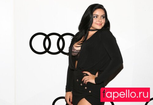 Ariel Winter Nude Onlyfans Photo 17