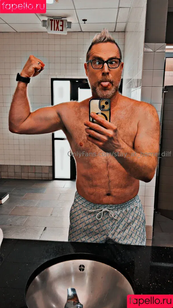 stay_at_home_dilf / stayathomedilf1 Onlyfans Photo Gallery 