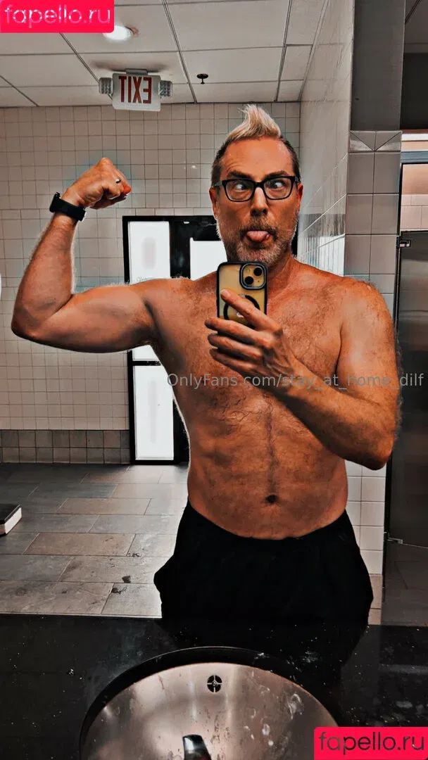 stay_at_home_dilf / stayathomedilf1 Onlyfans Photo Gallery 