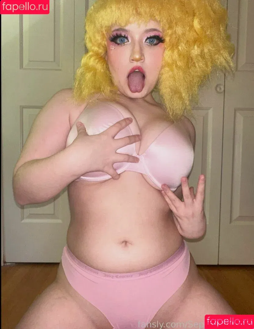 SephAfterDark / nowayitssteph / theafterdark_ Onlyfans Photo Gallery 