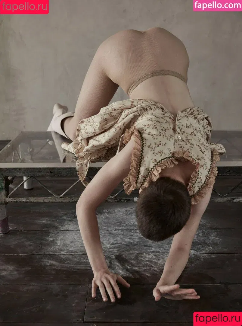 Lera Abova / lera_lera_ Onlyfans Photo Gallery 