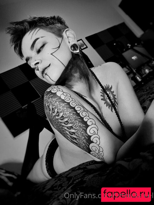 ghoulbagel Nude Onlyfans Photo 9