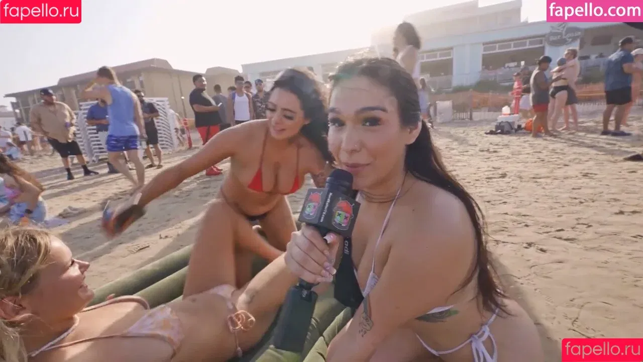 NerdballerTV / mashedpotatkat Onlyfans Photo Gallery 