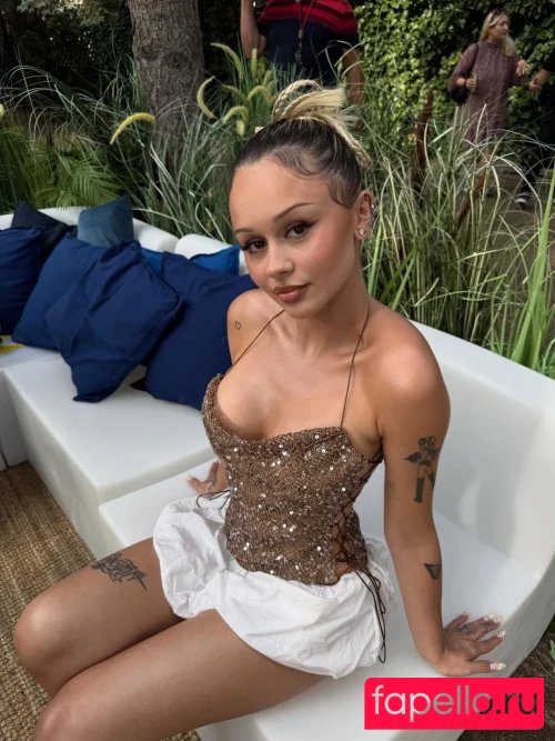 Lila Janowska Nude Onlyfans Photo 17